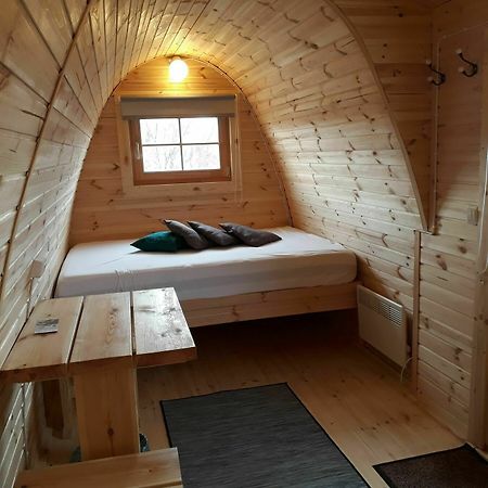 Fossatun Camping Pods & Cottages - Sleeping Bag Accommodation Hvanneyri Bagian luar foto